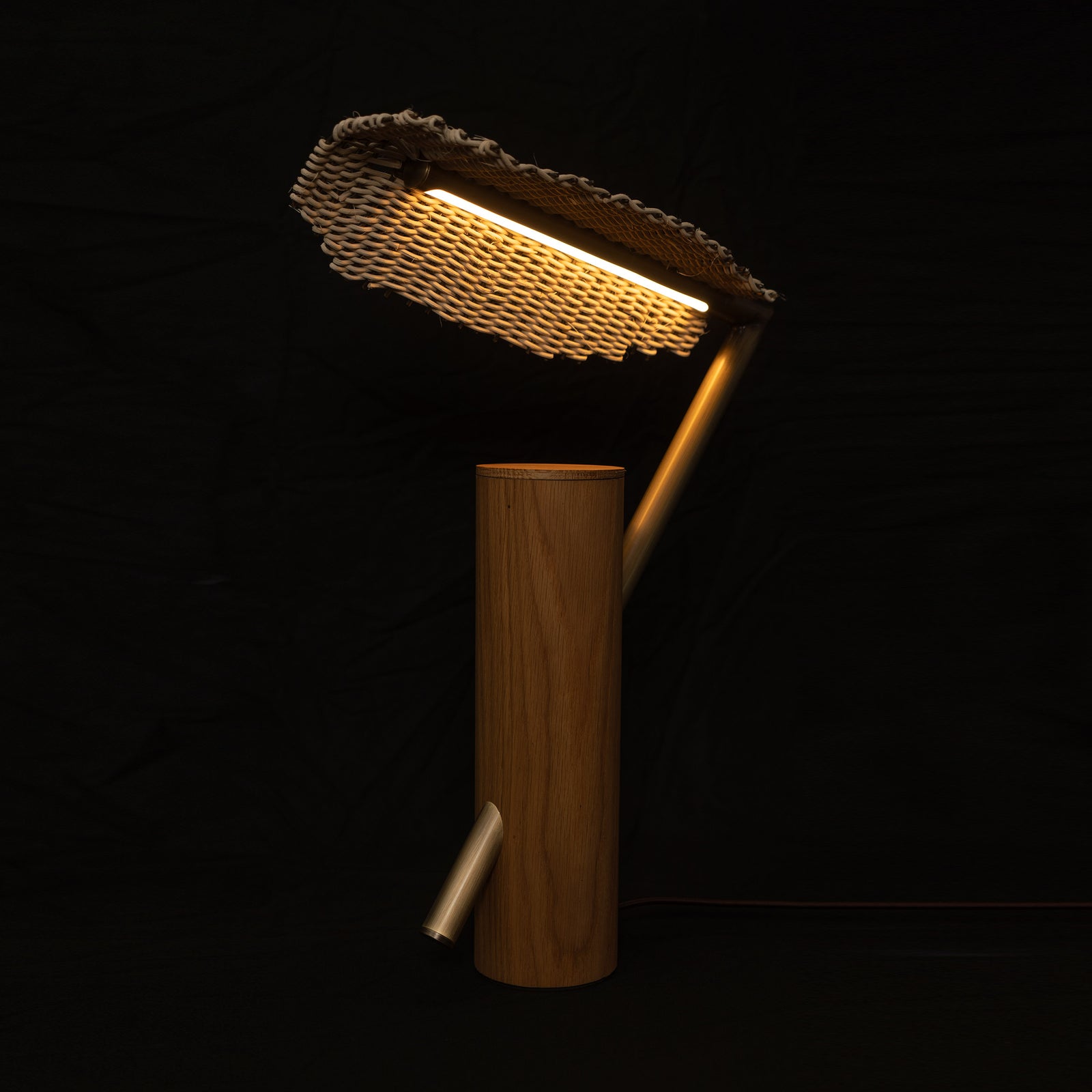 Arkivio_Lukiwe_Table_Lamp.jpg