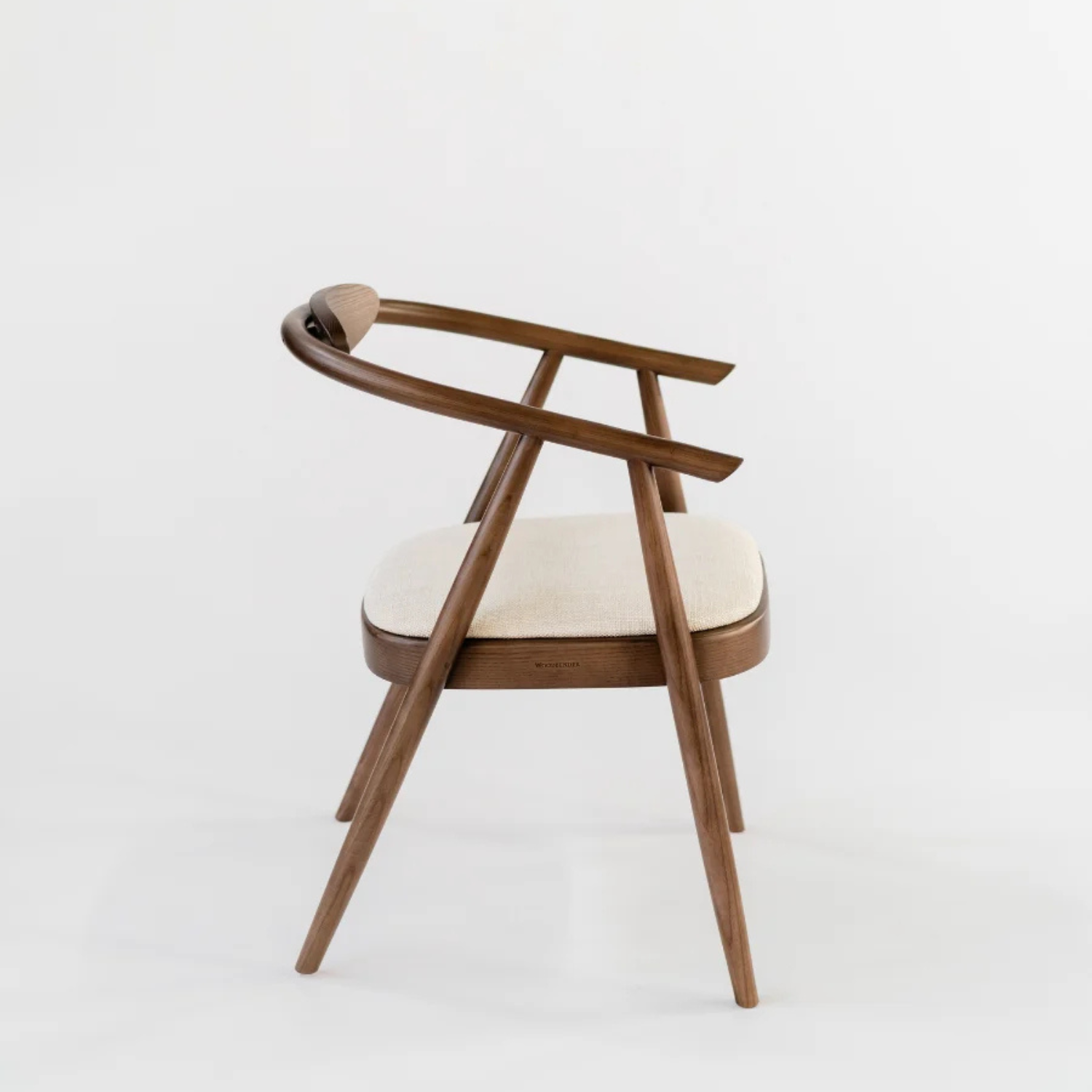 Flynn_Chair_2.png
