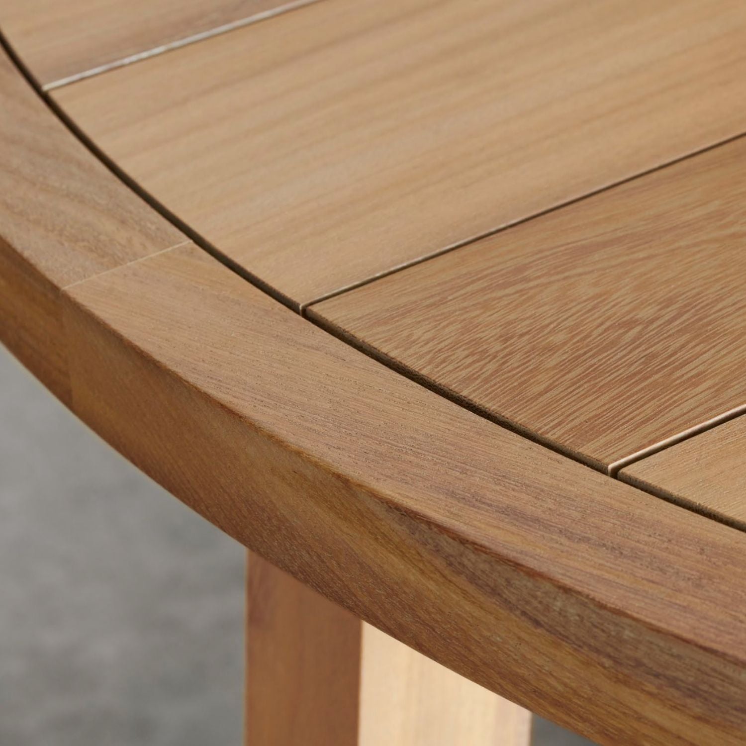 Harvest_Outdoor_round_table_statted_top_detail.jpg