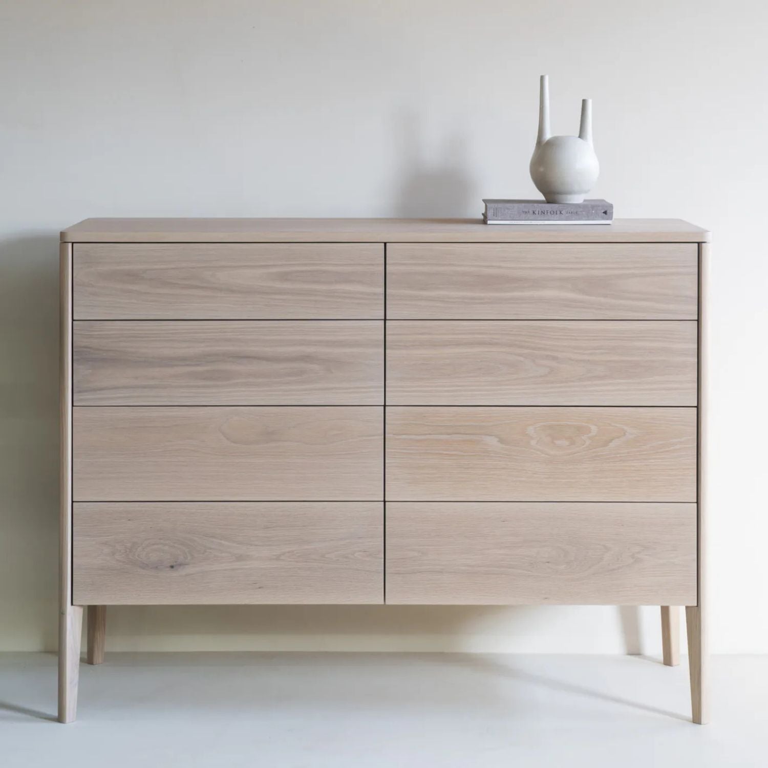 Ivor_chest_of_drawers_2.jpg