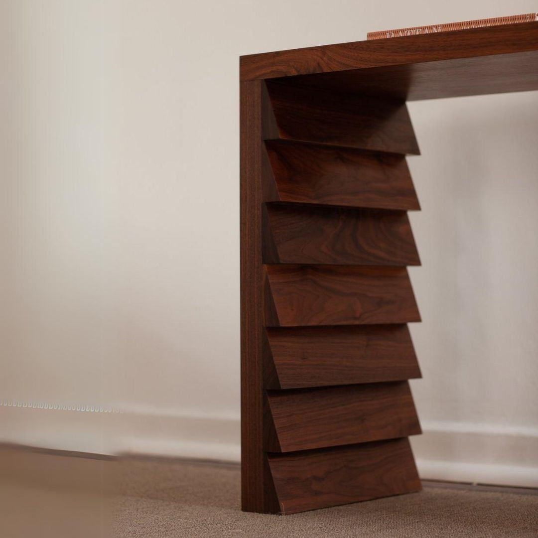 Palm consol 4 (1).jpg