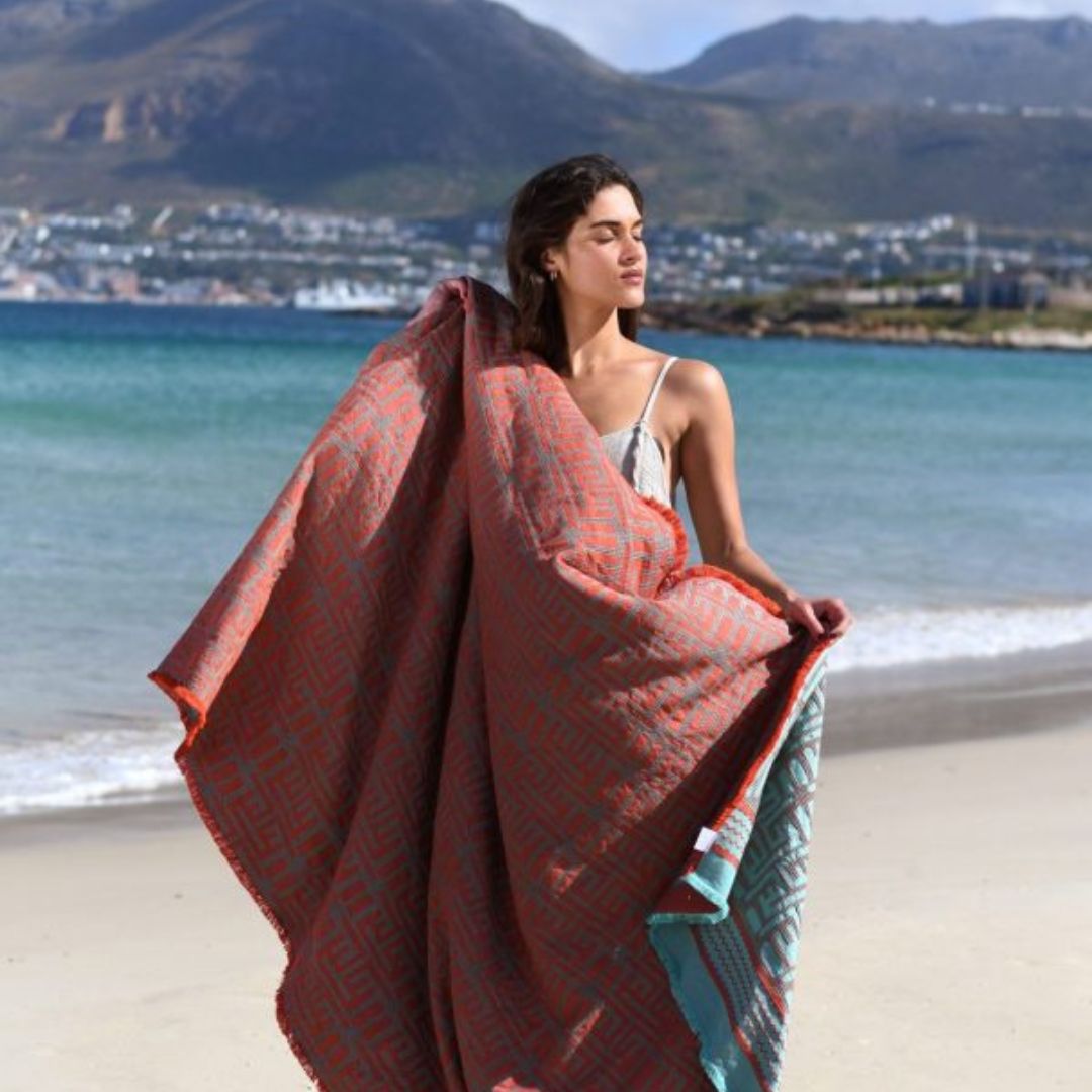 Kuba Summer Throw - Coral