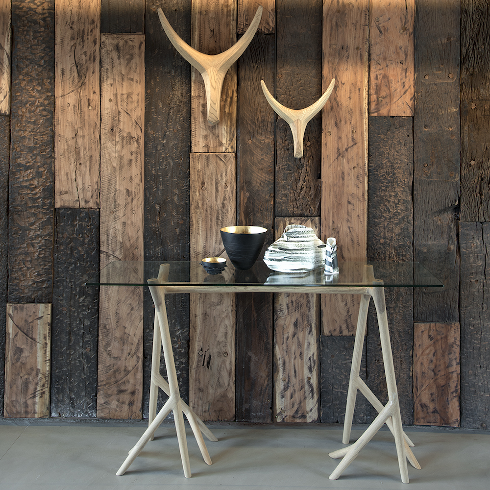 Umthi Glass Server by Meyer Von Wielligh. Inspired by nature, the Umthi glass server is focussed on the materials and allows the wood to dictate its natural form.