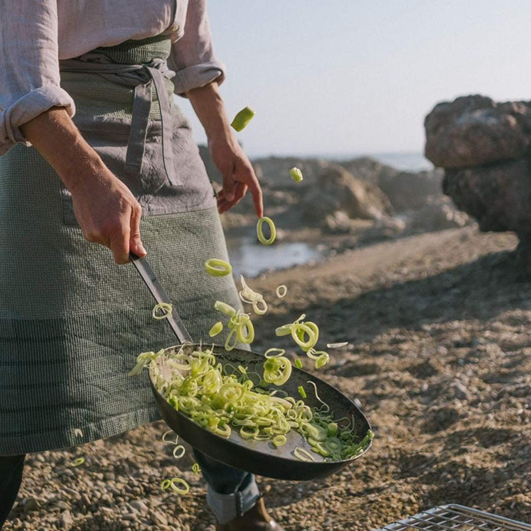 grill apron kelp 3.jpg