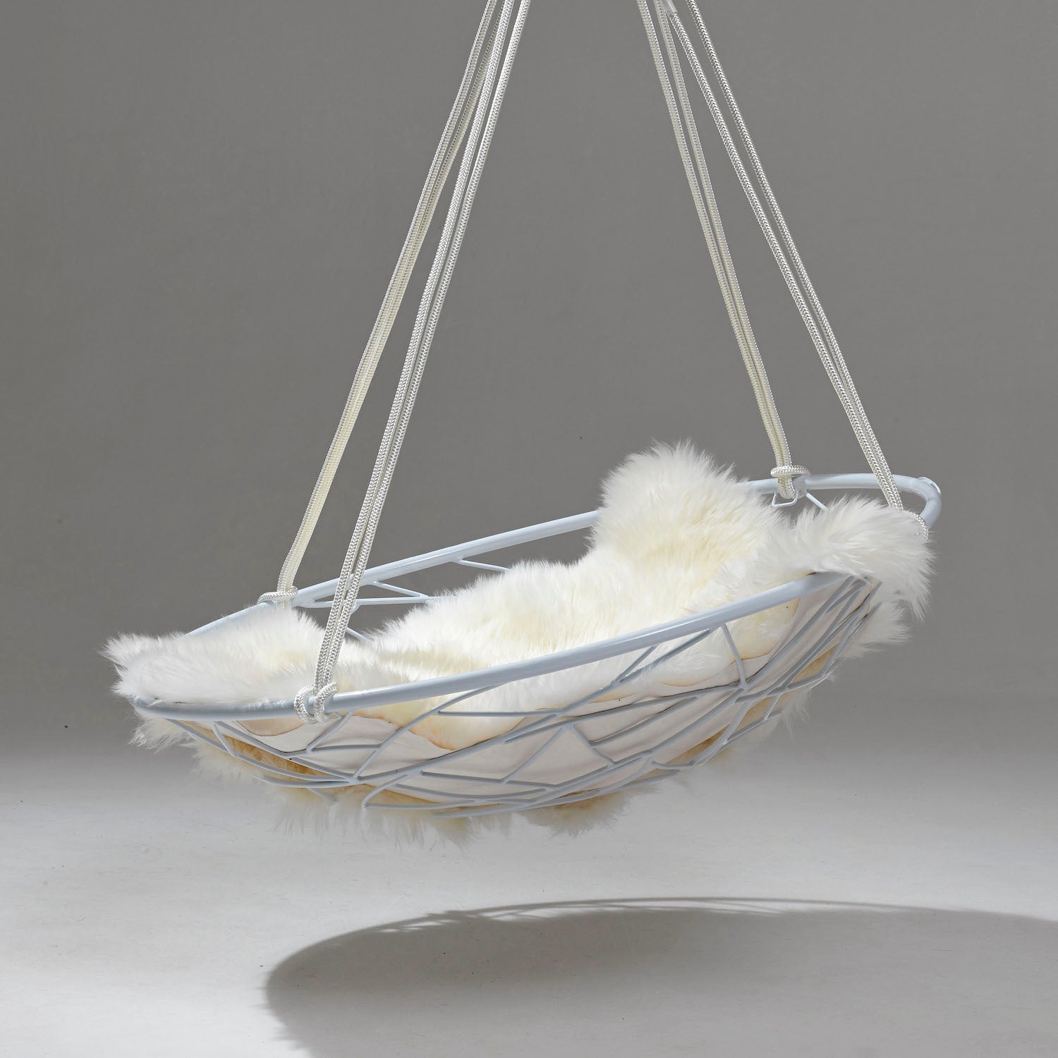 Basket_twig_hanging_swing_chair_10..jpg