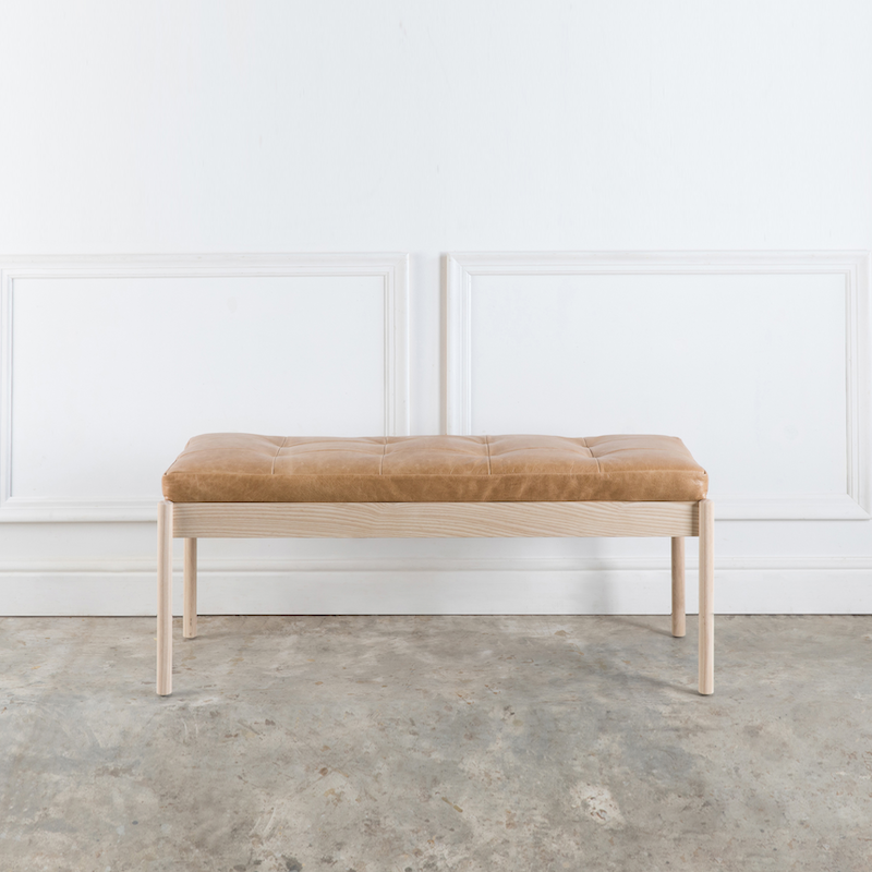 Franc bench leather.png