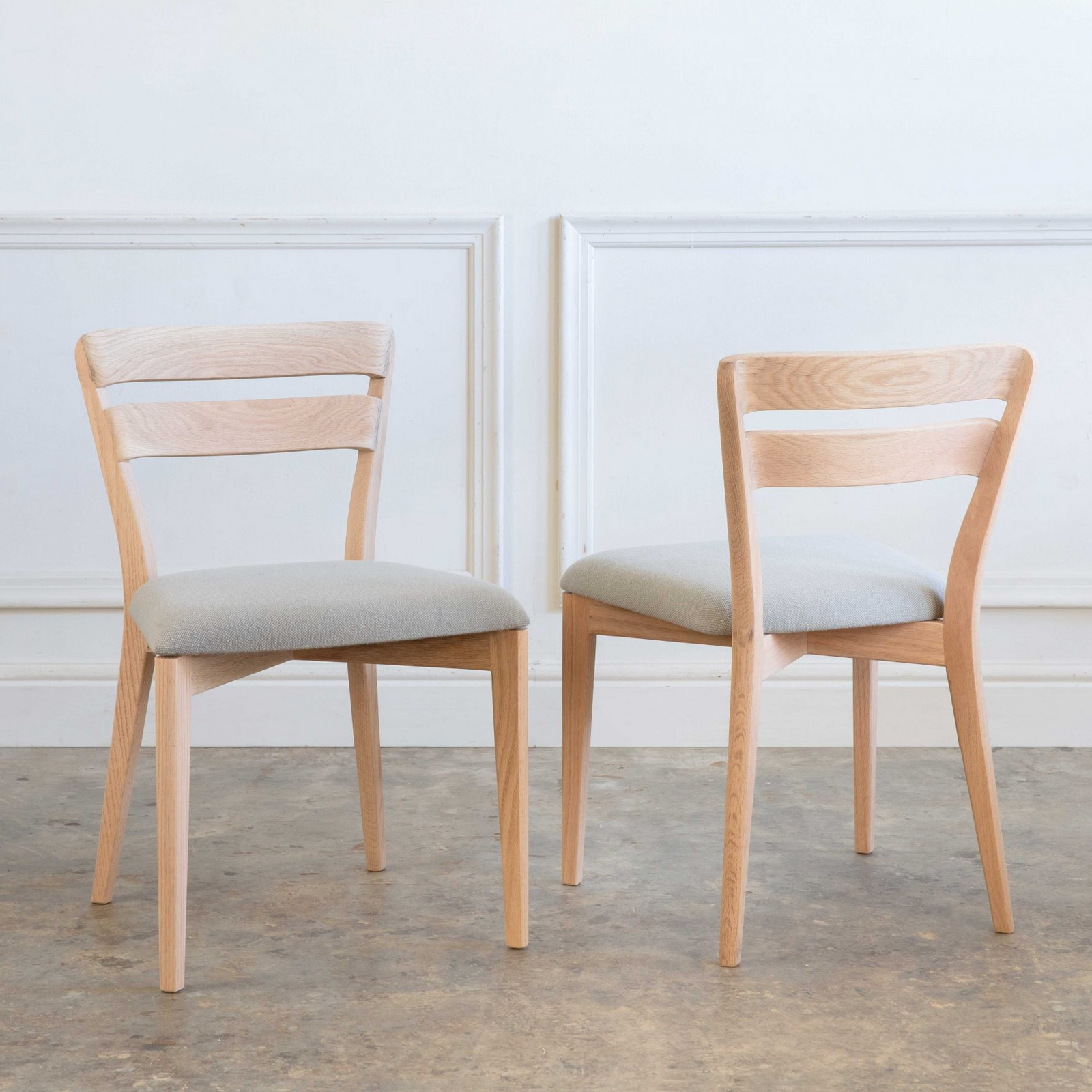 b1563a78ec59337587f6ab6397699afc%2FIvor Chair 003 Duo.png