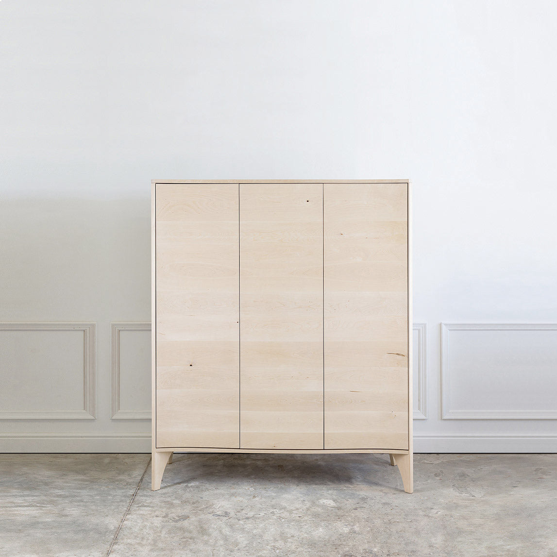 Noah Armoire 3 door.jpg