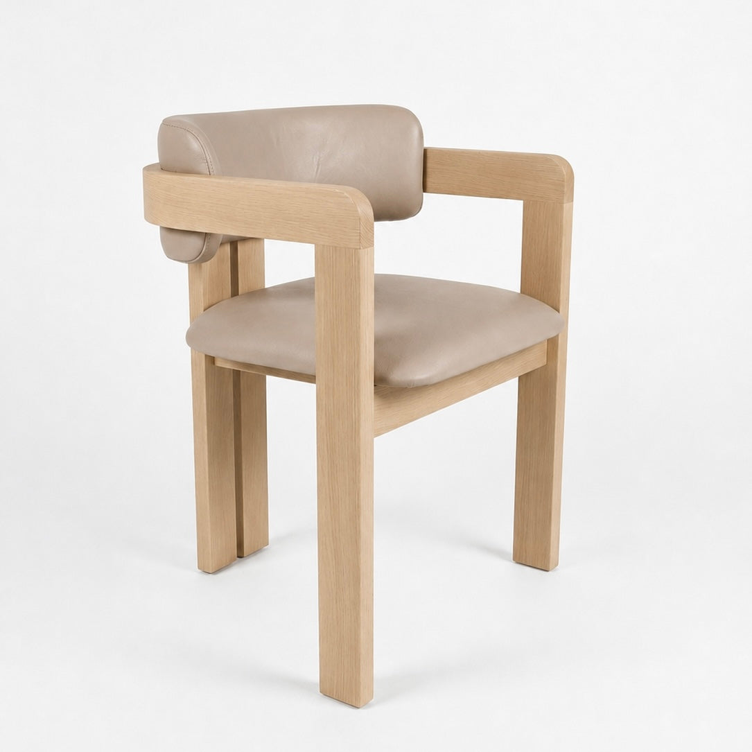 A1_dining_chair_white_oak_frontside.jpg