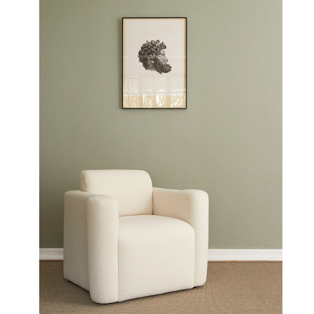 Alberto_Club_chair_insitu.jpg