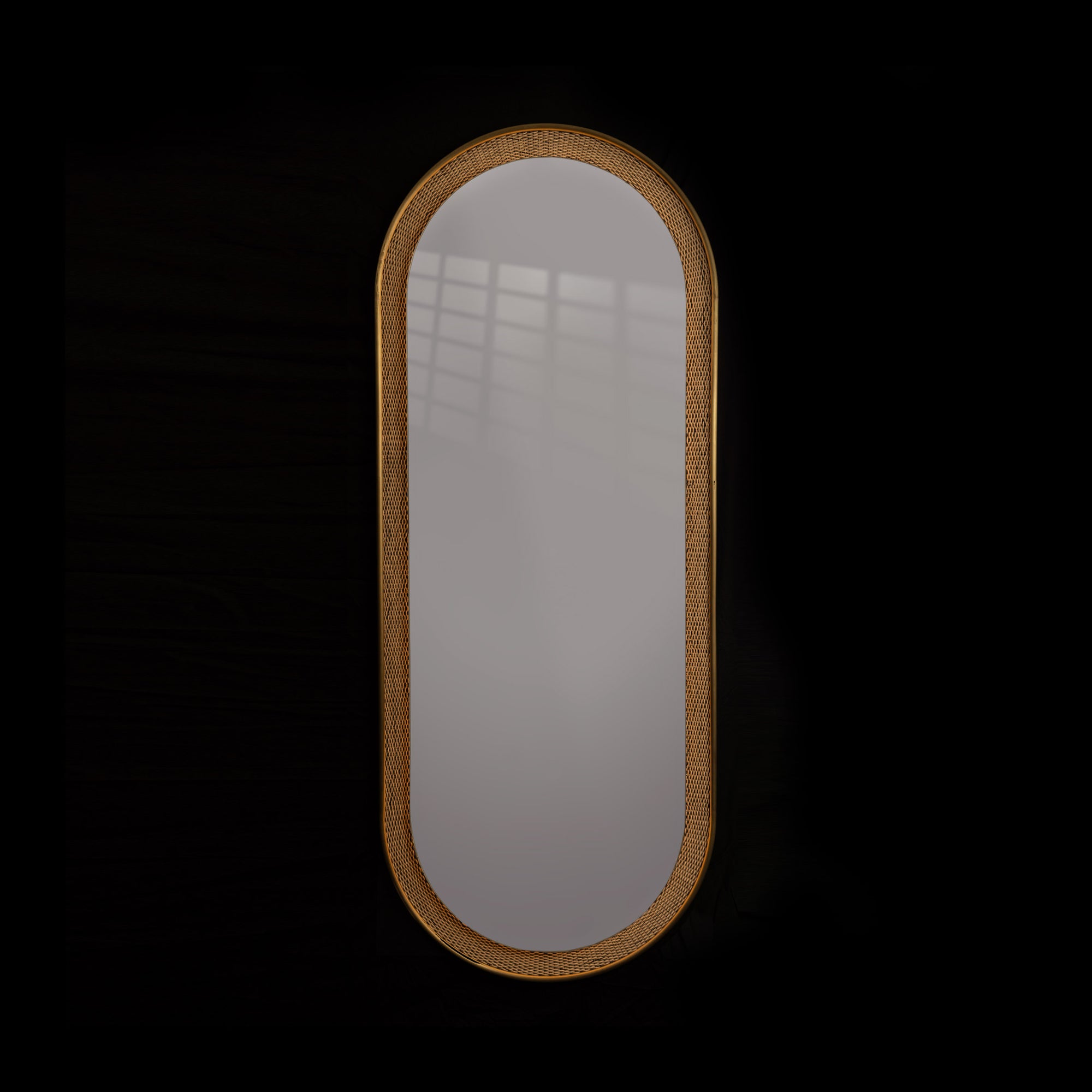 Arkivio_Lukiwe_Mirror_800x2000.jpg