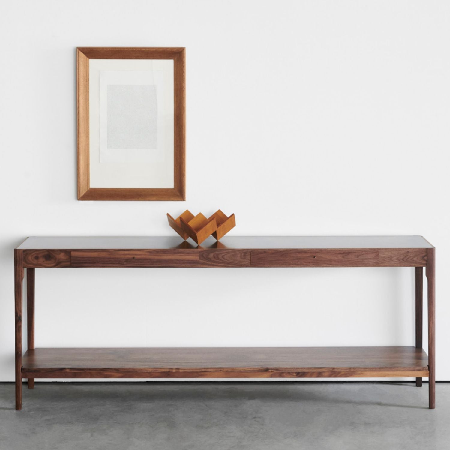 Brass_top_server_walnut_2.jpg