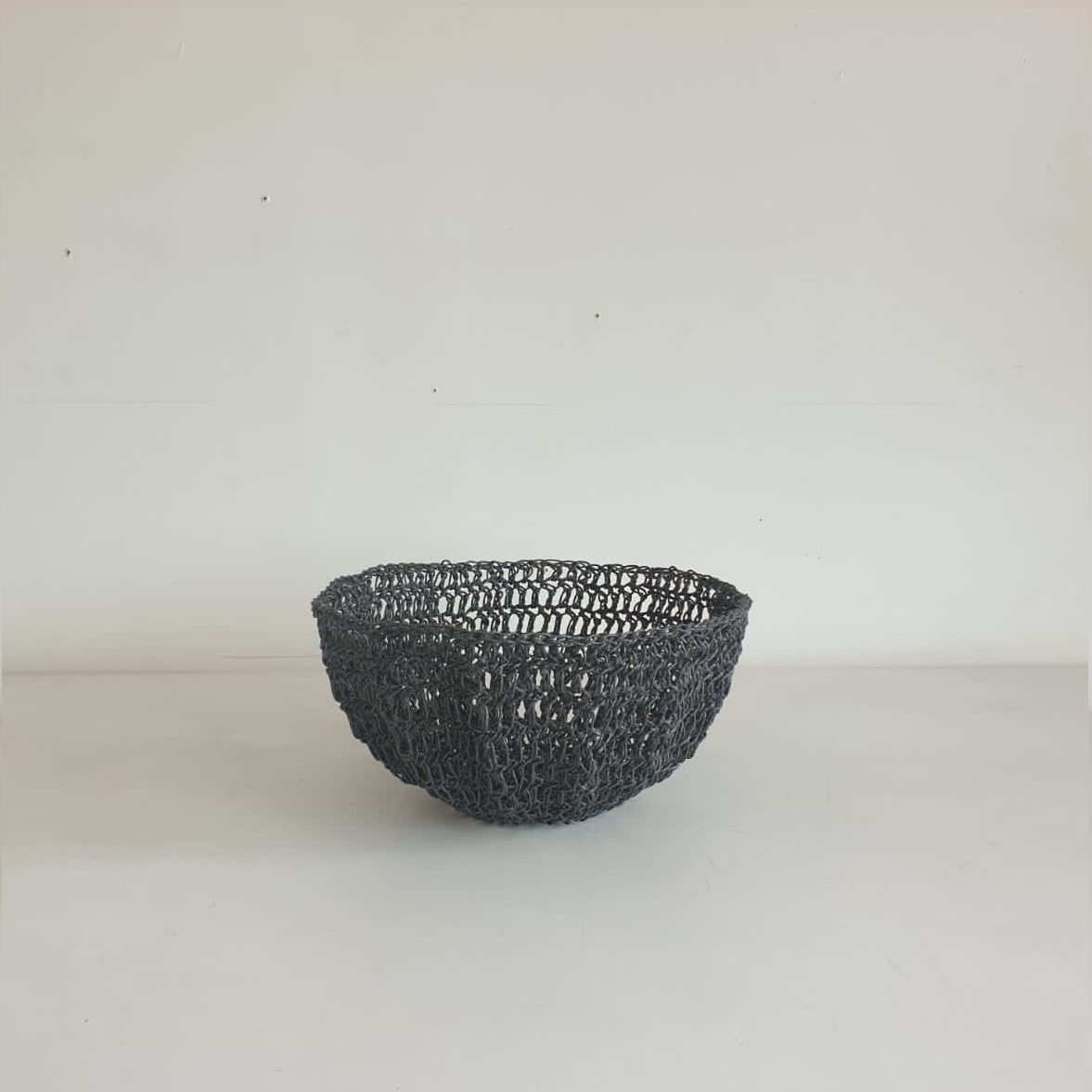 b1563a78ec59337587f6ab6397699afc%2FClassicBowlGunMetal.png