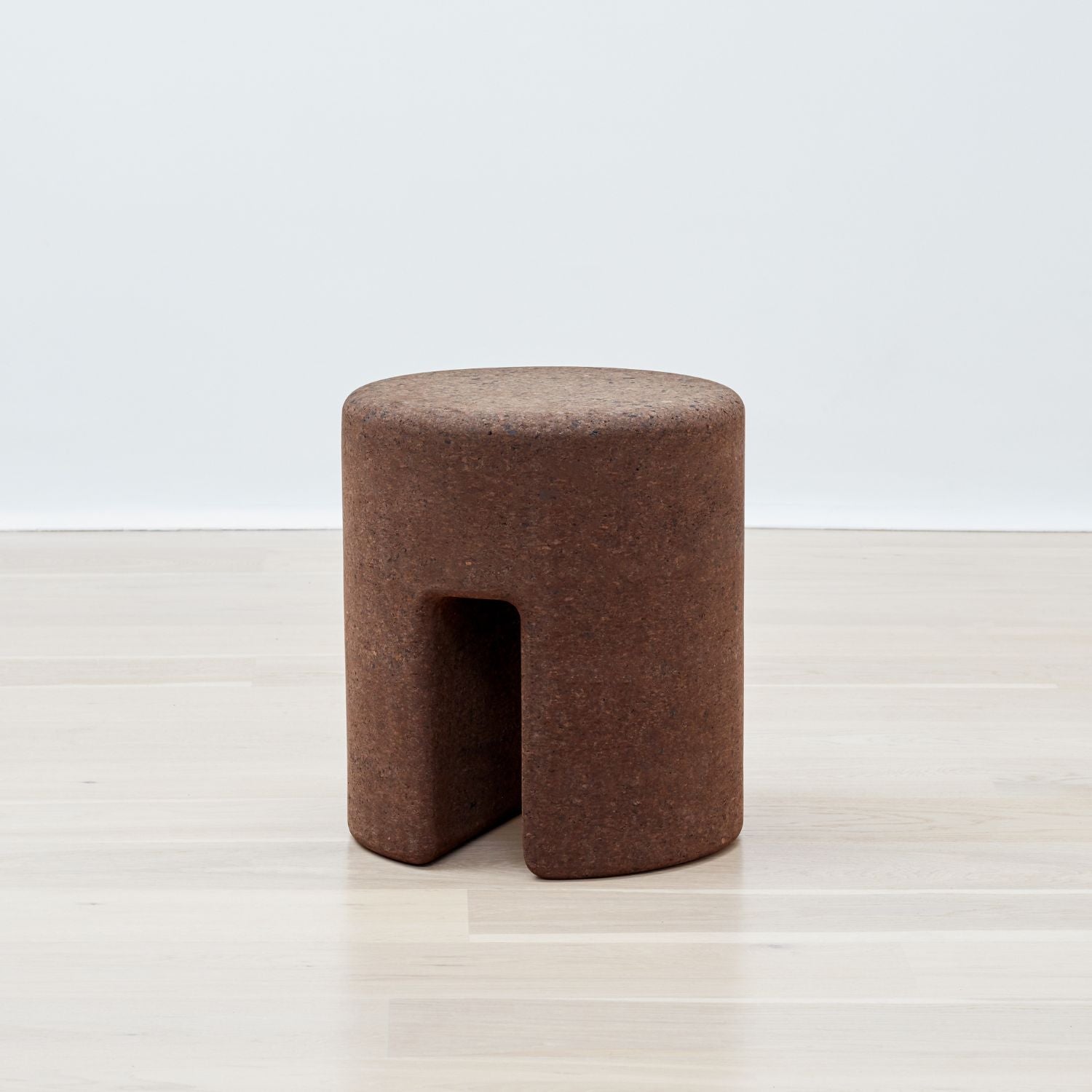Column_side_table_2.jpg