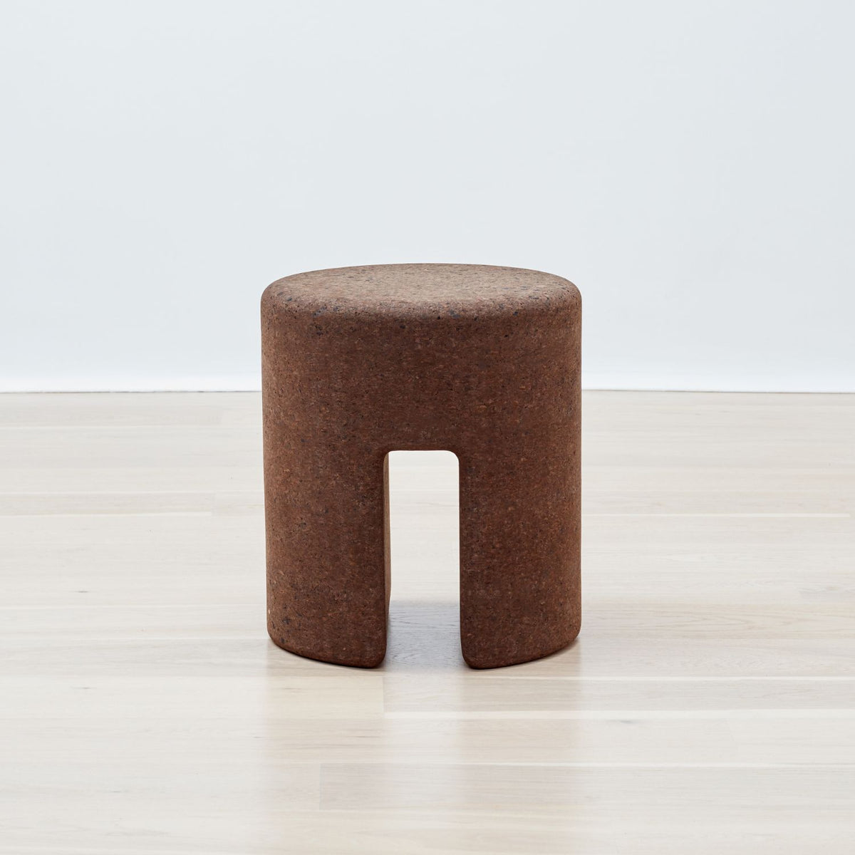 Column_side_table_2.jpg