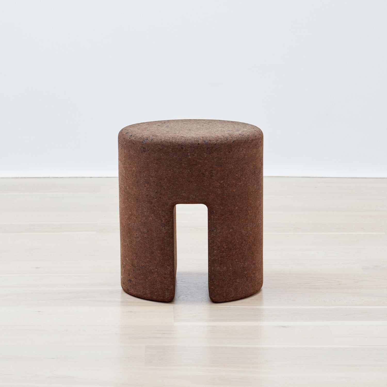 Column_side_table_2.jpg