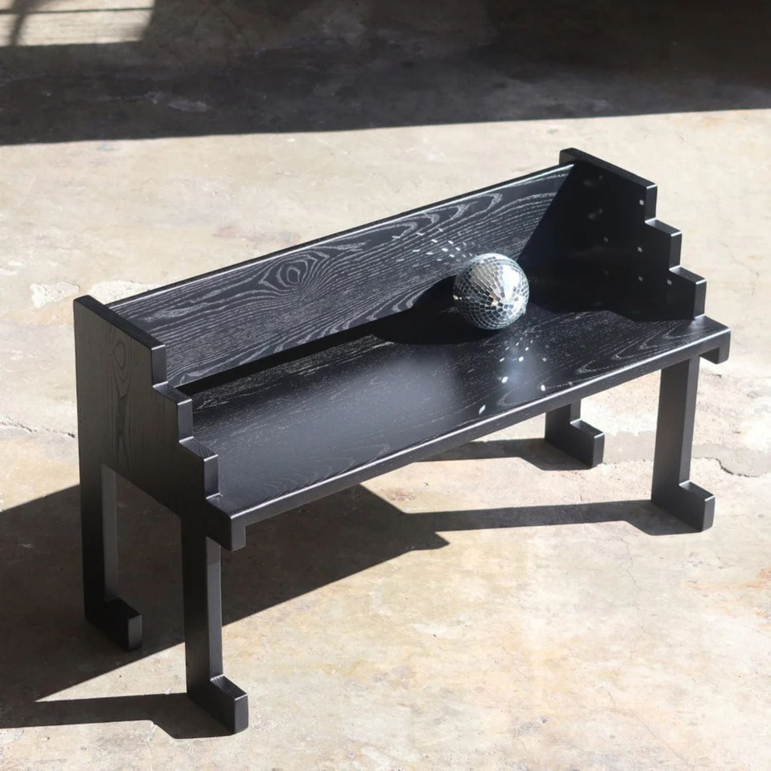 Disco_bench__side_2.jpg