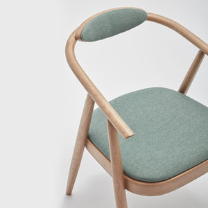 Flynn-Chair-Web-Images-5.jpeg