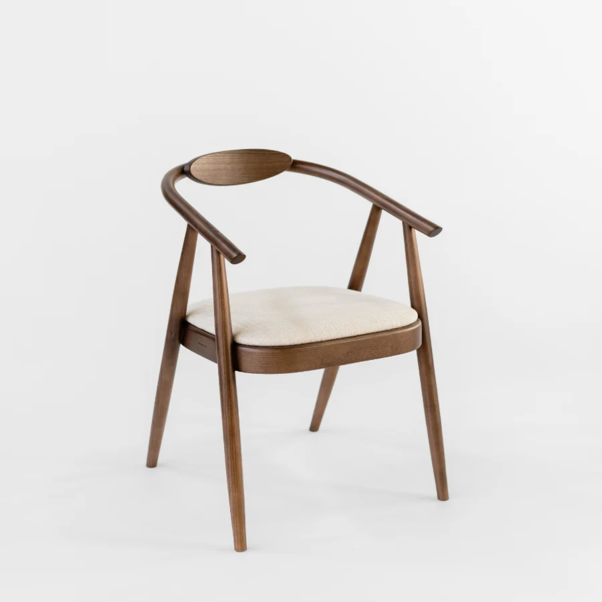 Flynn_Chair.png