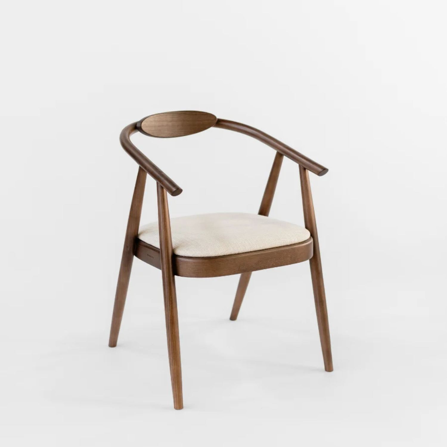 Flynn_Chair.png