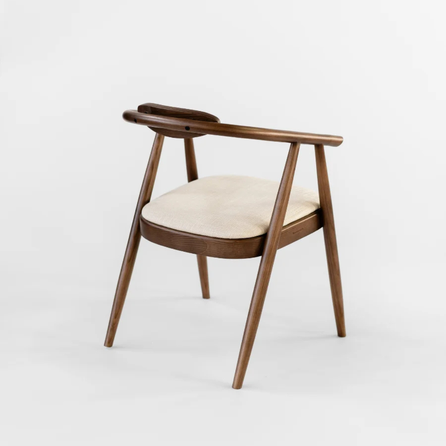 Flynn_Chair_3.png