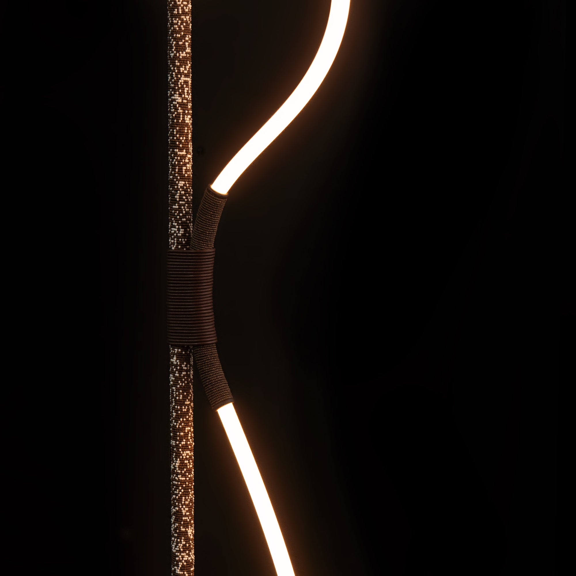 Lukiwe Isibo Standing Lamp