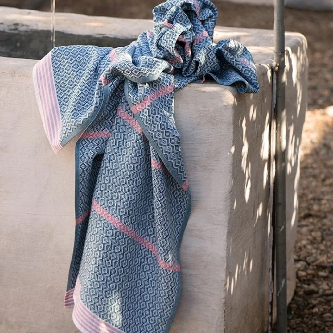 Itawuli emerald green mood.jpg