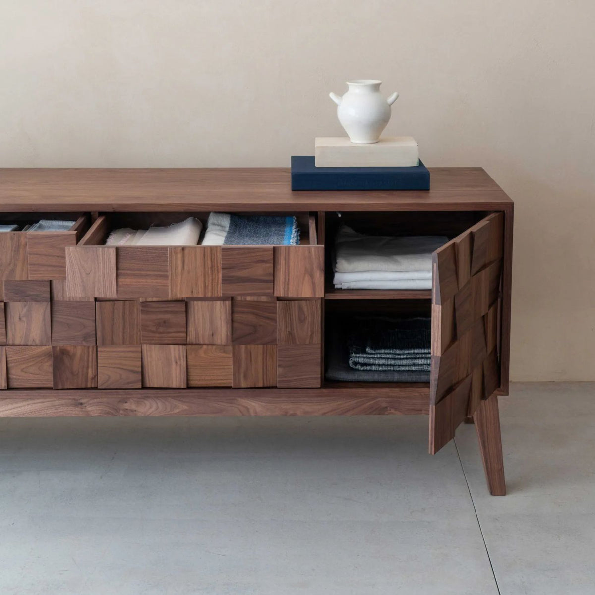 Manu_server_walnut_interior.jpg