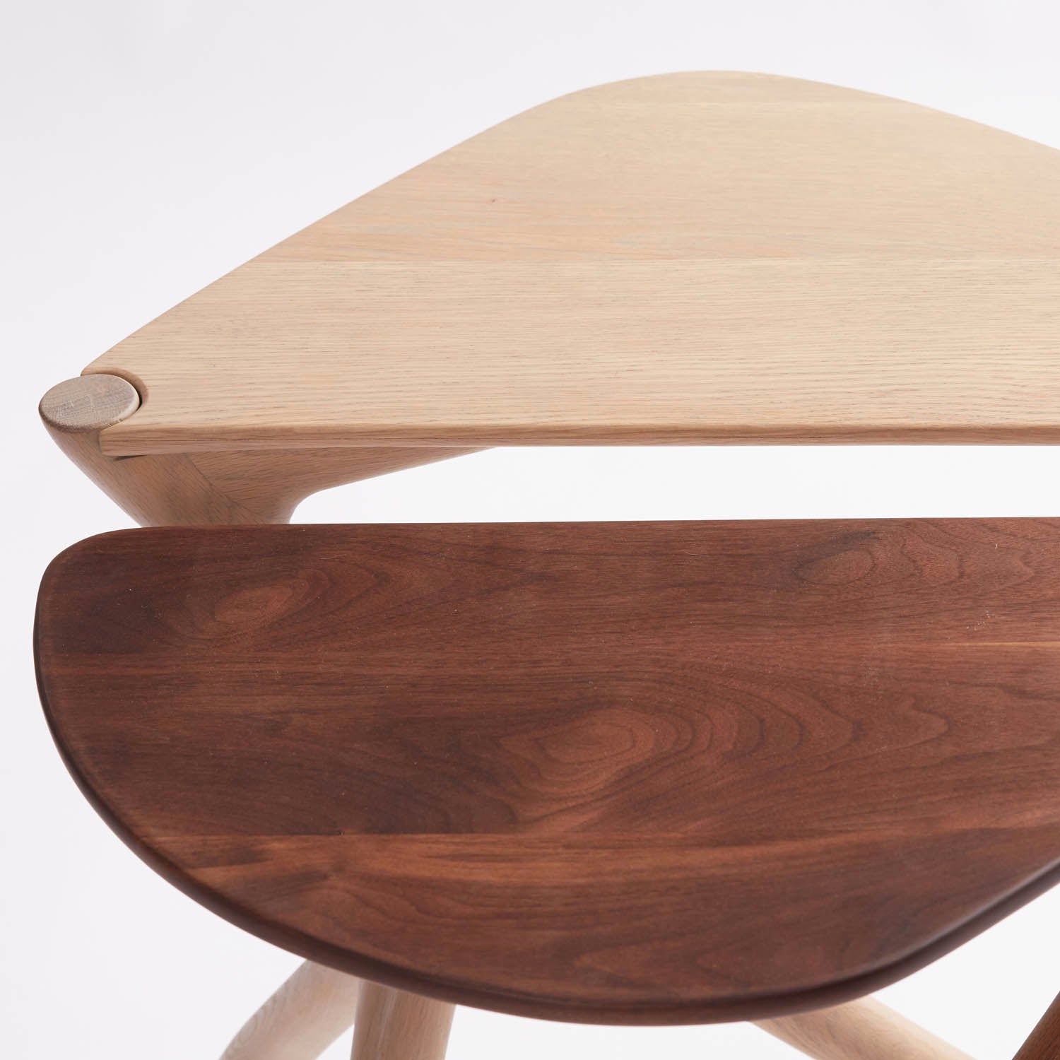 Praying-mantis-top-oak-walnut.jpg