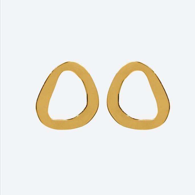 Sigrid gold.jpg