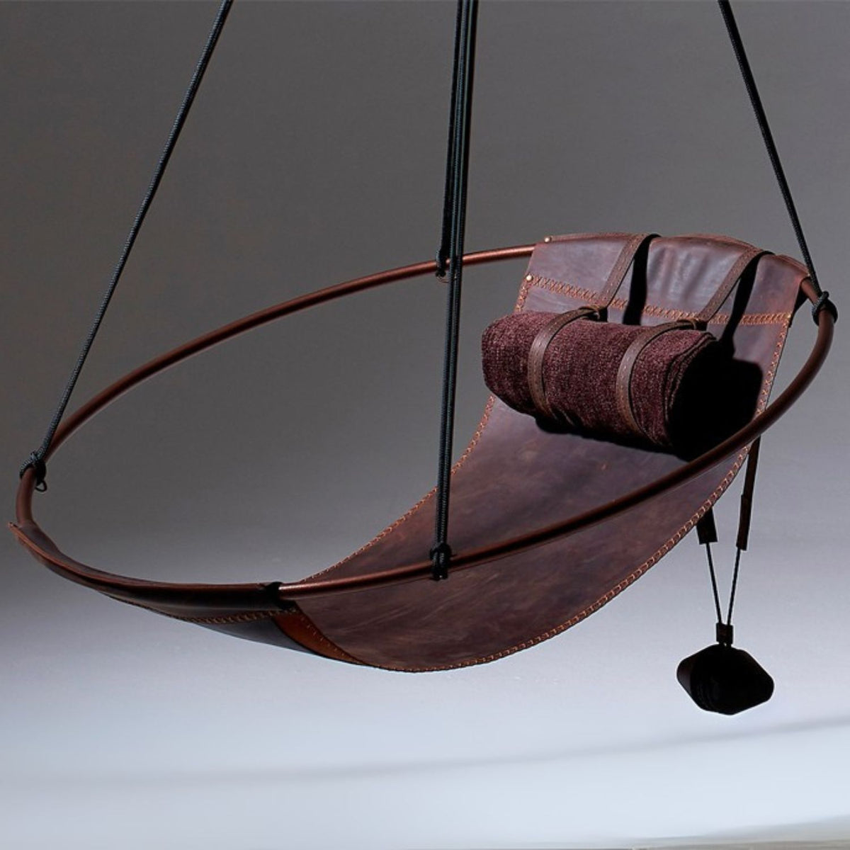 Sling_hanging_chair_oil_tan_leather.jpg