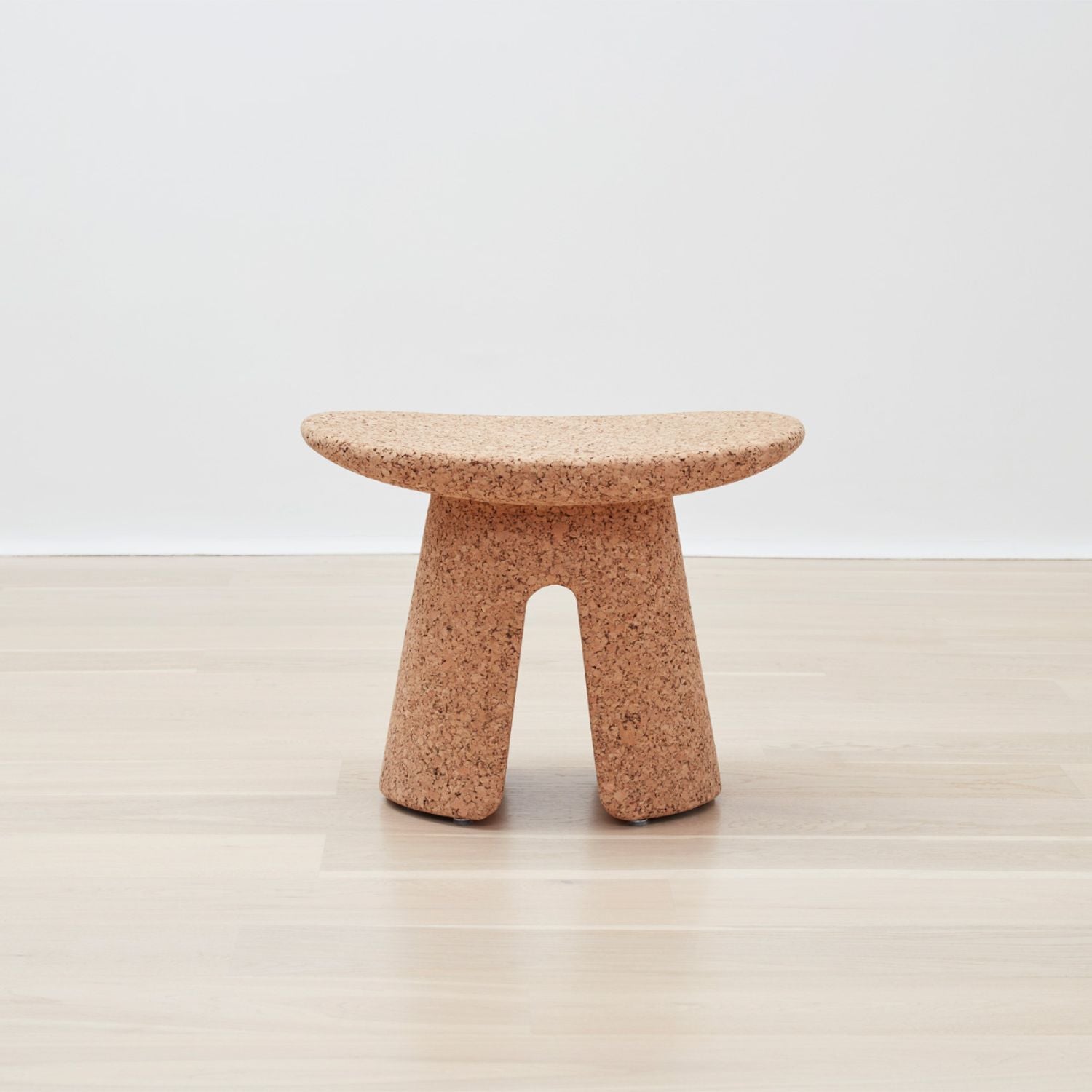 Tonga_chair_large_light.jpg