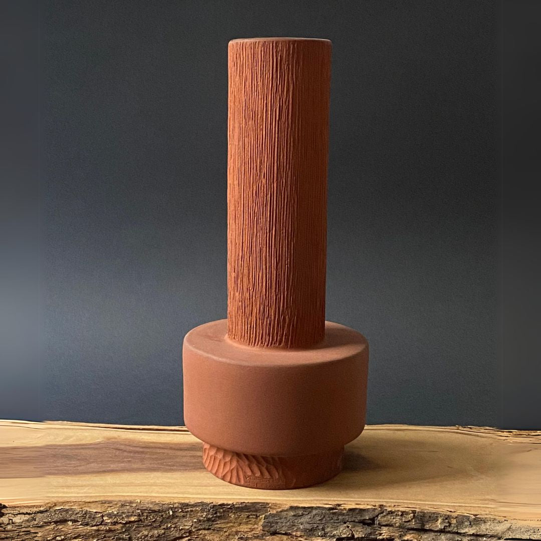 Totem Vase lifestyle.jpg