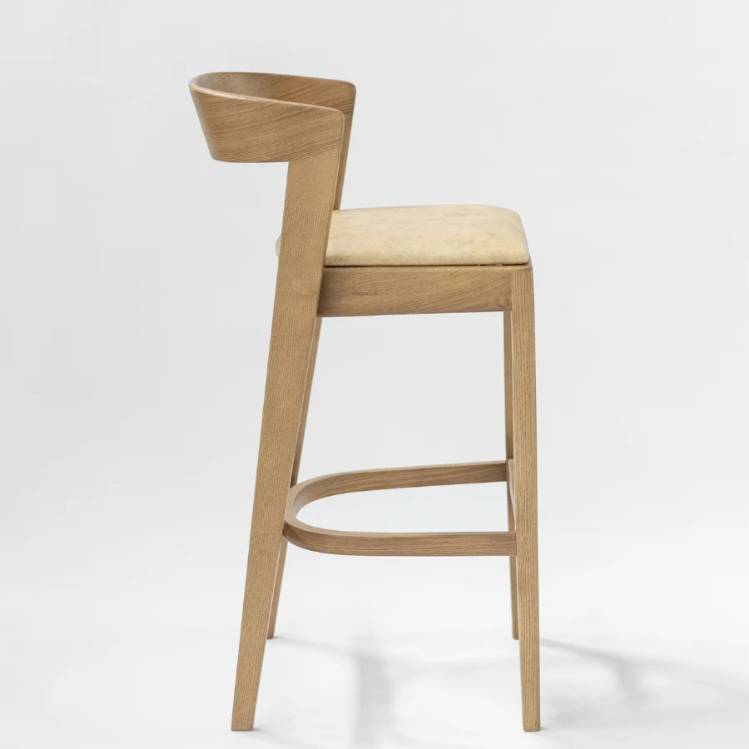 Vuti_Stool_3.png