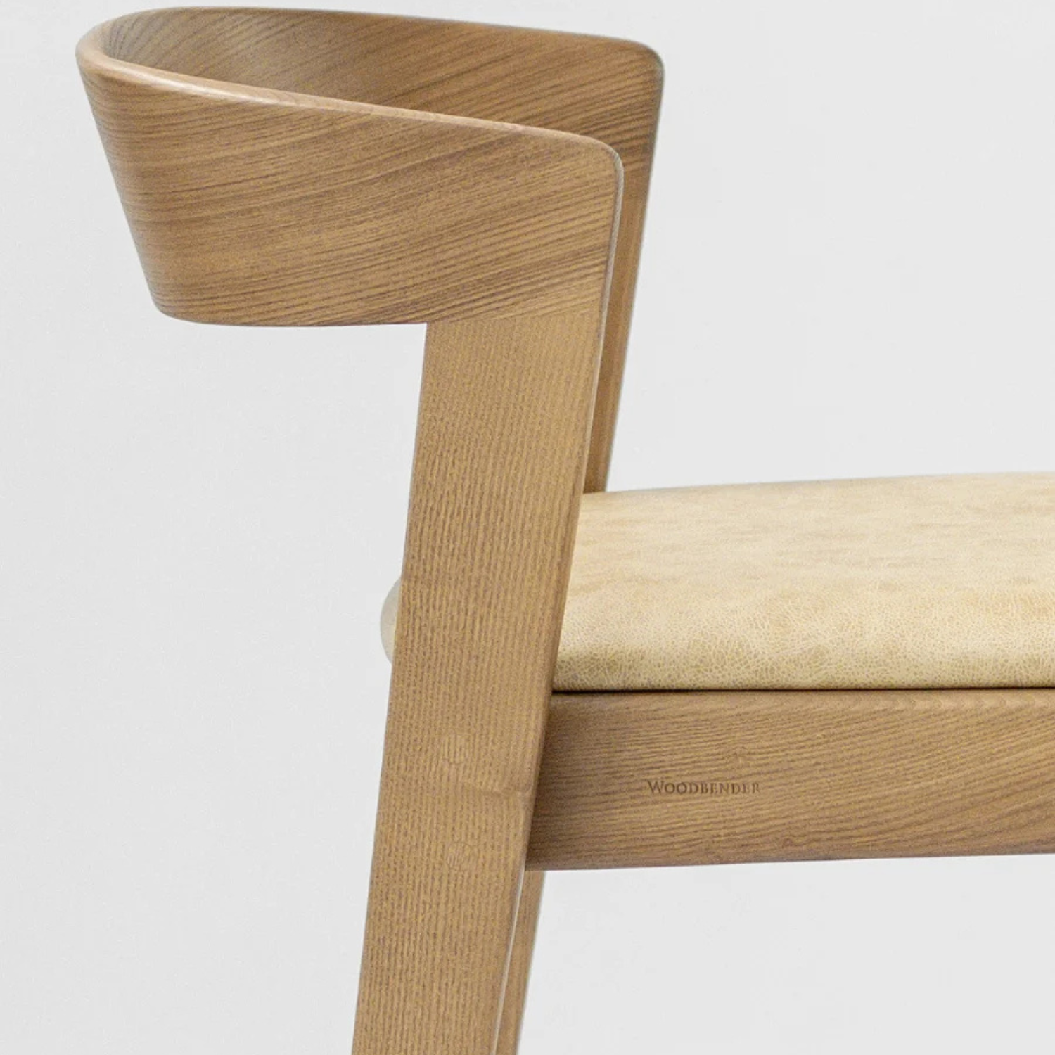 Vuti_Stool_4.png