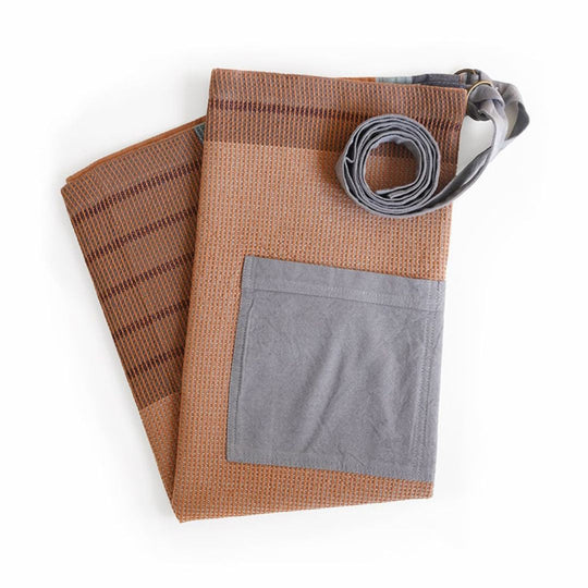 grill apron salmon.jpg