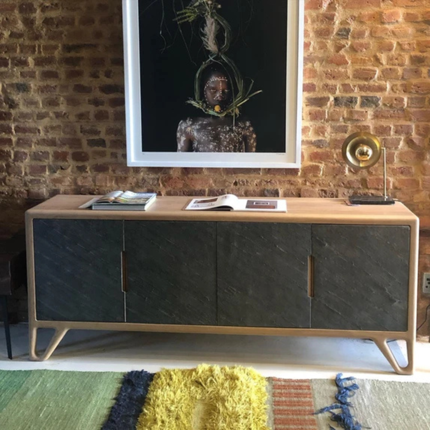 stone_sideboard_.png