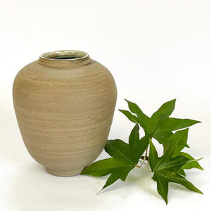 17_Tungoma_Karoo Stone Vase.5.jpg