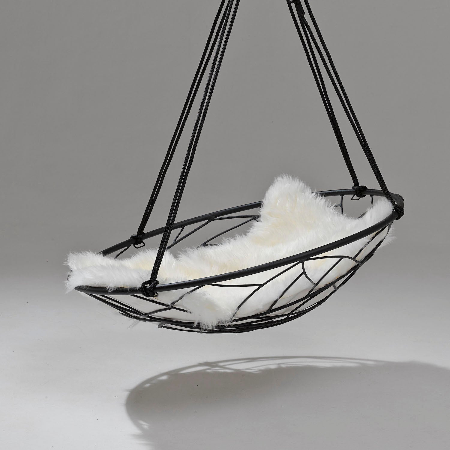 Basket_twig_hanging_swing_chair_6.jpg