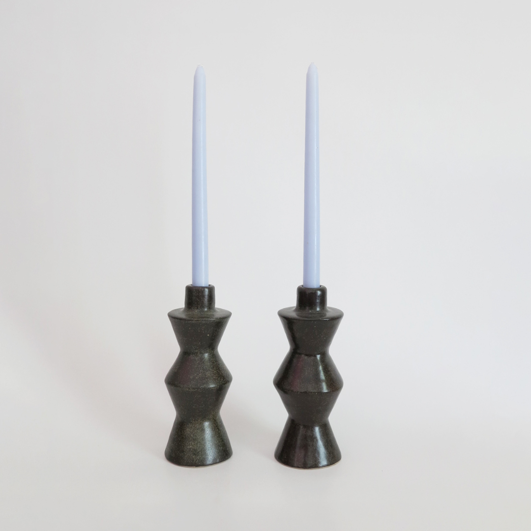 Candle holder 07 speckled matte brown .png