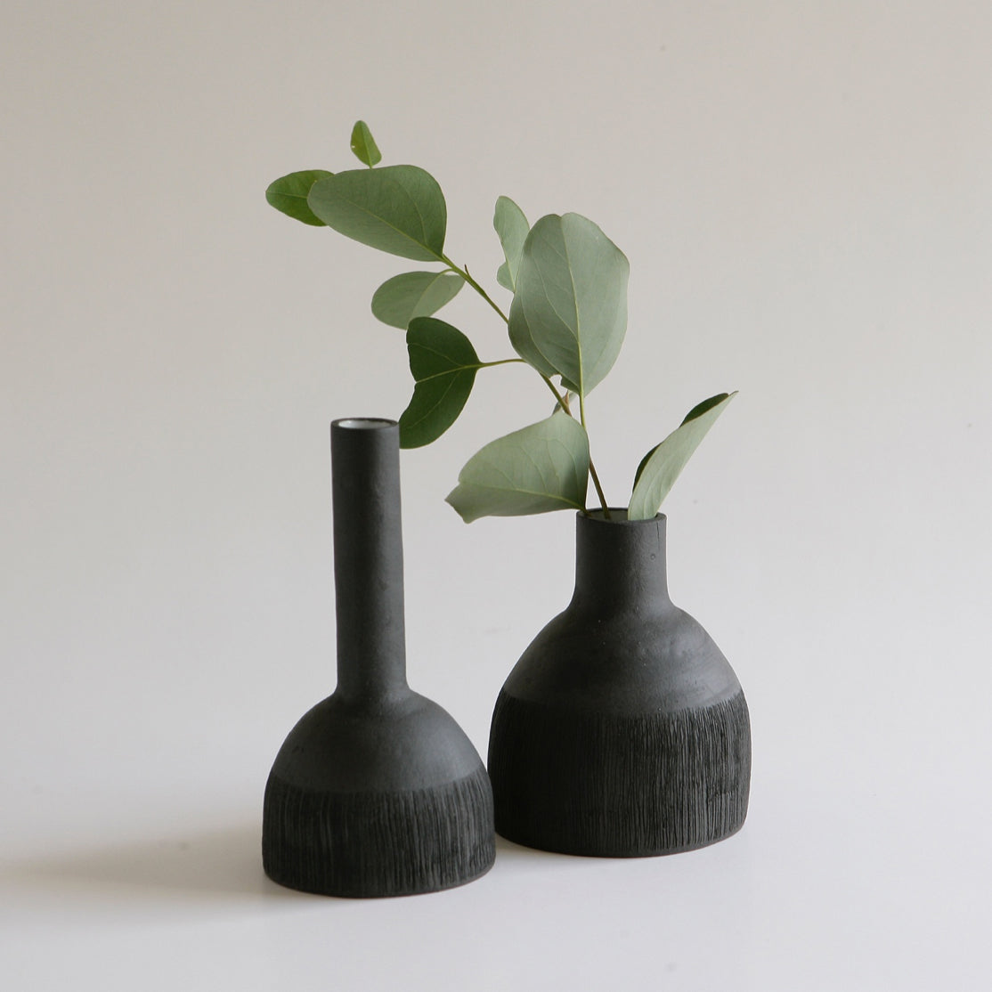 Small black 2025 vase