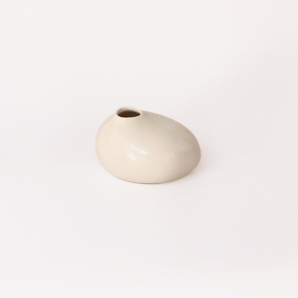 Gemvasepearl_12289f33-311d-41e7-a18d-784b510beba0.jpg