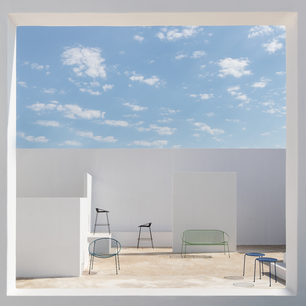 HulaChairCollection_67ffd093-d35e-460e-a7a0-7aeeae7d0edb.png