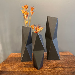 Facet Vase Matt Black