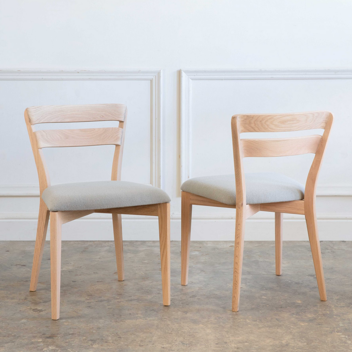 b1563a78ec59337587f6ab6397699afc%2FIvor Chair 003 Duo.png