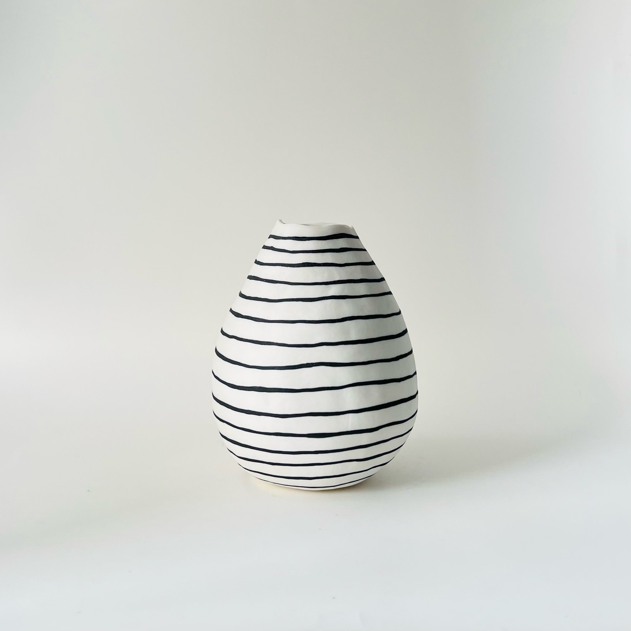 Line bud vase.jpg