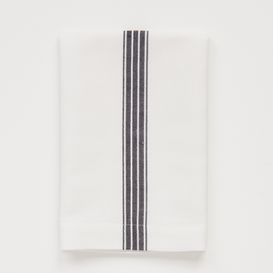 Navy_on_white_provincial_napkin.png