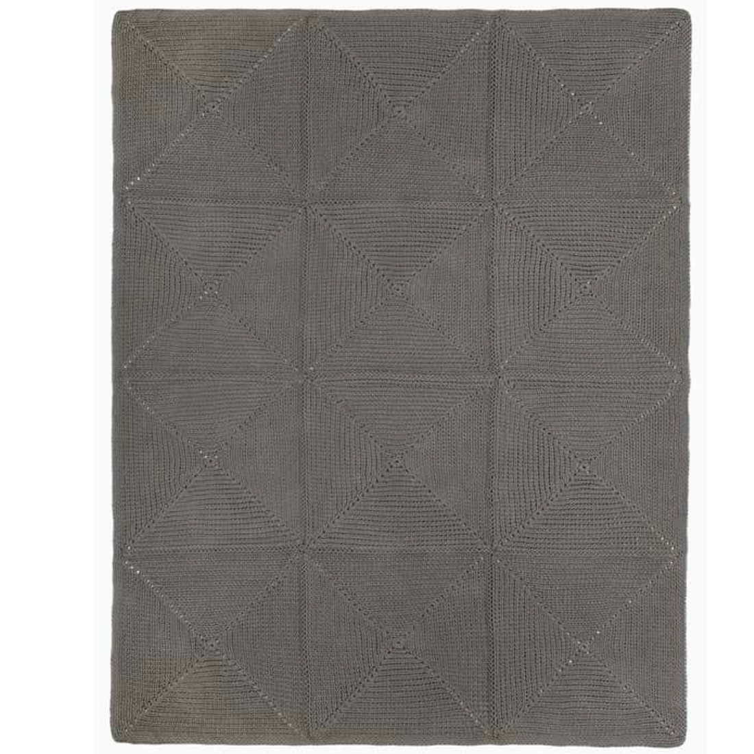 Robala Custom Made Rectangular Rug by Fibre Designs. The Verandah Collection rugs are hard-wearing, elegant and luxurious, suitable for indoor or outdoor and easy to maintain. 