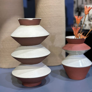 Flake Rim Vase Z6