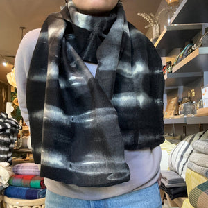 Adire scarf - charcoal